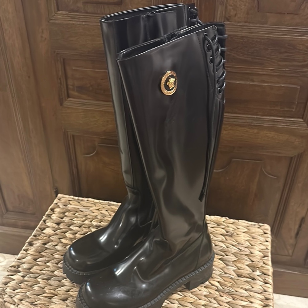Authentic Versace, black leather new never worn